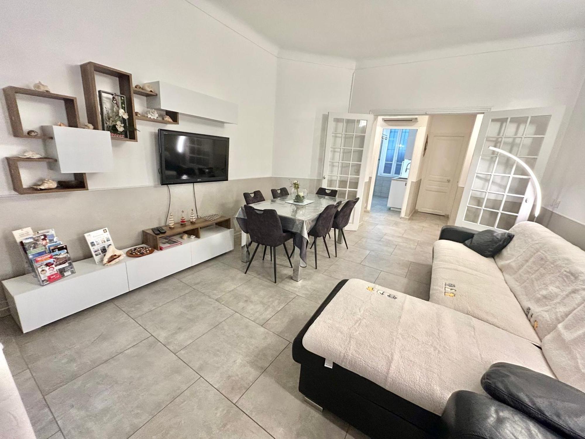 Amiral Courbet Apartment 주앙레핑 외부 사진