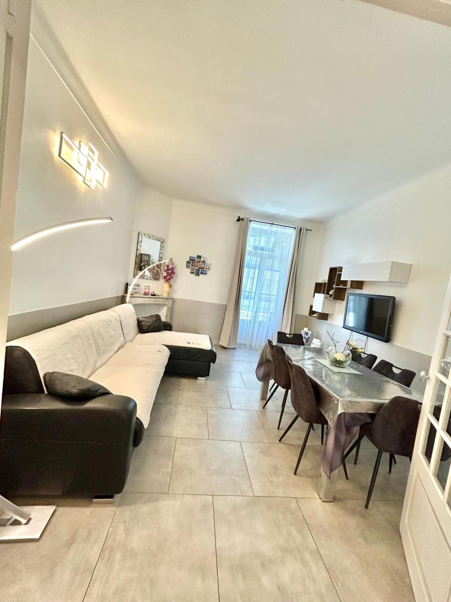 Amiral Courbet Apartment 주앙레핑 외부 사진